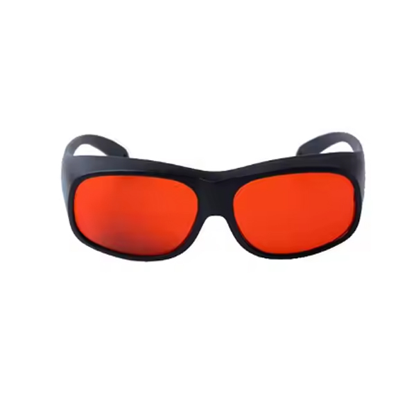 Os óculos anti-laser podem ser limpos com álcool?