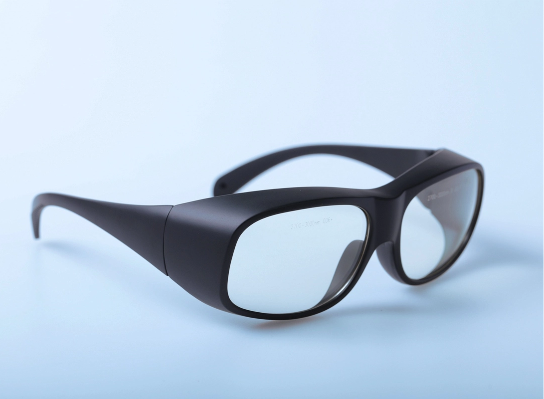 Uma janela para a segurança: Compreendendo a densidade óptica e a classificação LB em janelas de segurança a laser